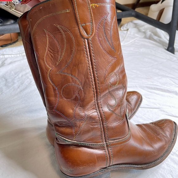 Vintage rainbow thread cowboy boots